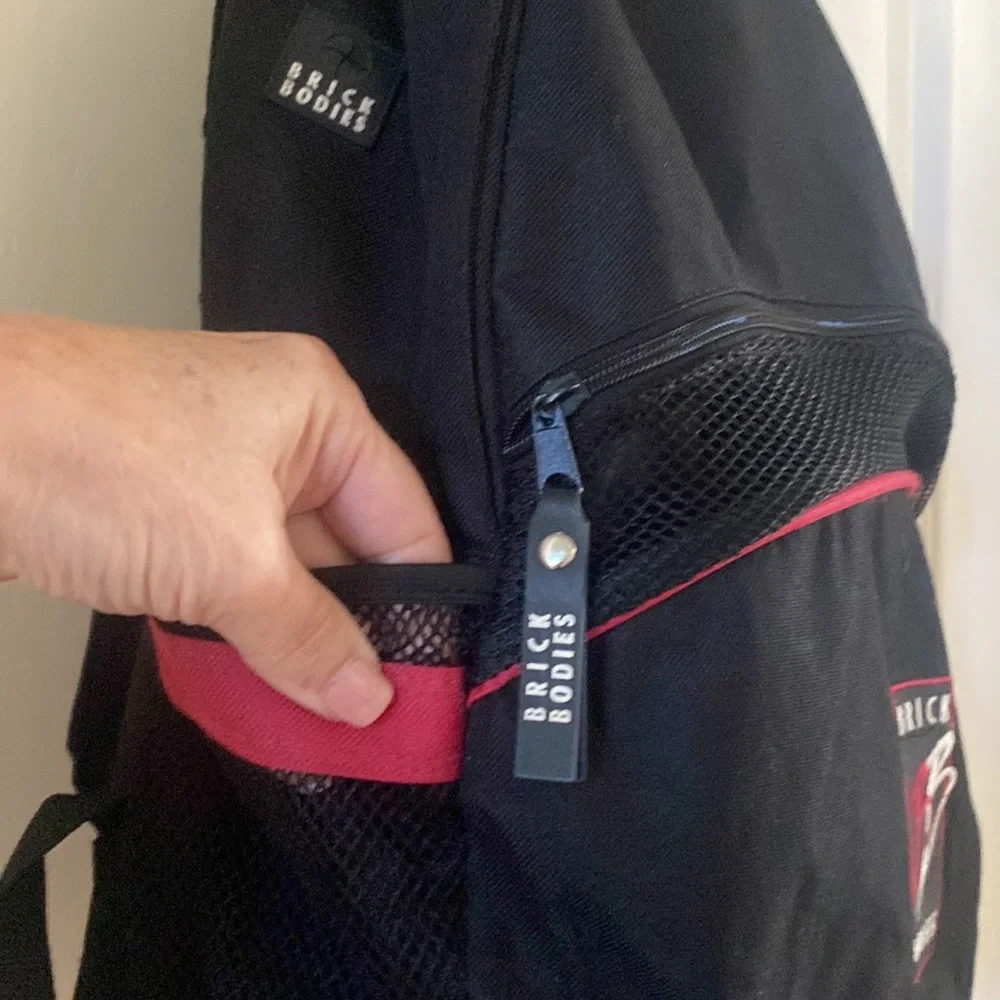 BRICK BODIES Backpack Gym Bag Black Red EUC $25